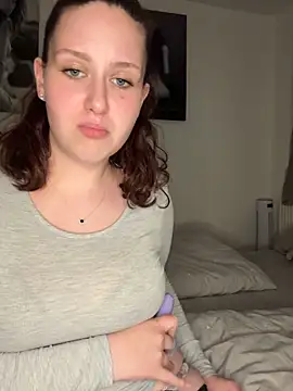 CuteBeaX online show from June 2026 07:42:01 PM