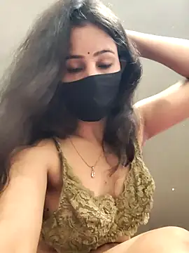 Snapshot of Kanika_76 chatting on July 2026 06:47:02 AM Kanika 76 online show from July 2026 06:47:02 AM