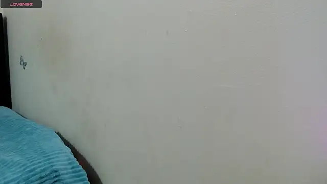 LUCYXS1 online show from June 2026 11:58:01 AM