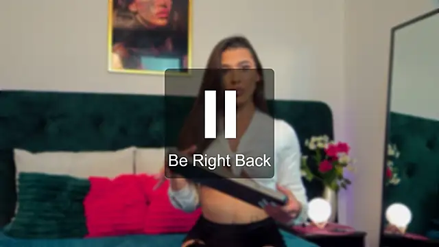 MyaMuuse online show from June 2026 07:38:02 PM