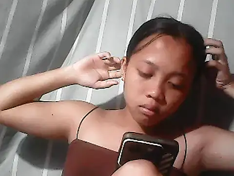 Yours AsianPinayGirl18 online show from June 2026 09:26:02 PM