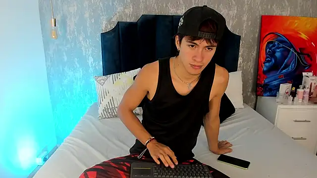 Liam Grayson  online show from June 2026 12:40:02 PM