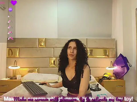 LudoviccaMark online show from May 2026 07:45:02 PM