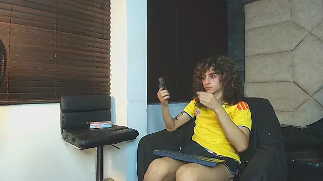 Divine      online show from July 2026 03:54:02 AM