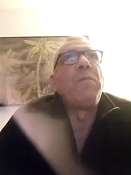 Snapshot of Soloyan chatting on December 2024 05:38:02 AM Soloyan online show from December 2024 05:38:02 AM