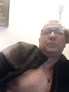 Snapshot of Soloyan chatting on December 2024 06:33:01 PM Soloyan online show from December 2024 06:33:01 PM