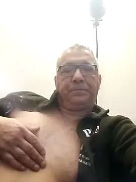 Snapshot of Soloyan chatting on January 2025 06:31:02 AM Soloyan online show from January 2025 06:31:02 AM