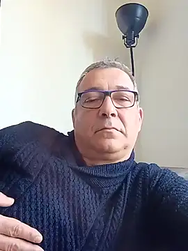 Snapshot of Soloyan chatting on January 2025 12:13:02 PM Soloyan online show from January 2025 12:13:02 PM