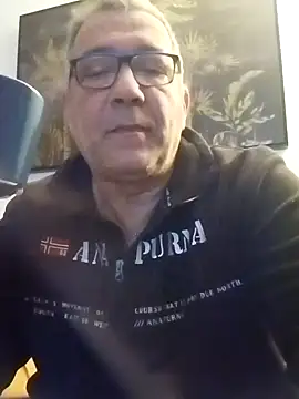 Snapshot of Soloyan chatting on January 2025 05:26:02 AM Soloyan online show from January 2025 05:26:02 AM