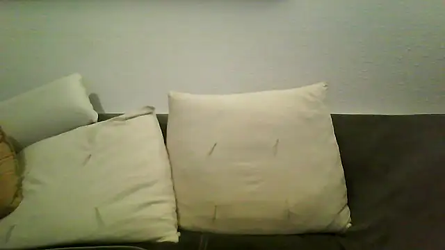 Snapshot of Soloyan chatting on September 2025 04:39:02 AM Soloyan online show from September 2025 04:39:02 AM