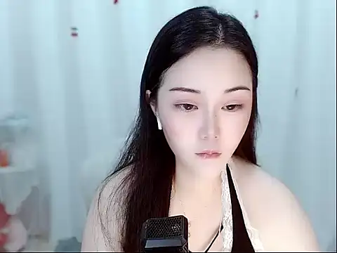 Snapshot of Amy-cnbaby chatting on May 2026 01:33:02 AM Amy-cnbaby online show from May 2026 01:33:02 AM