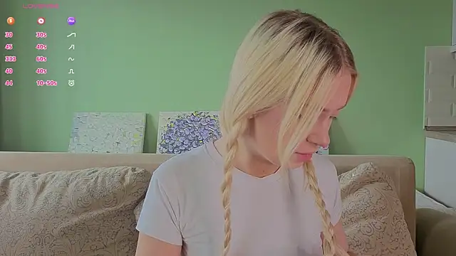Chanelbayerr online show from May 2026 05:12:01 AM