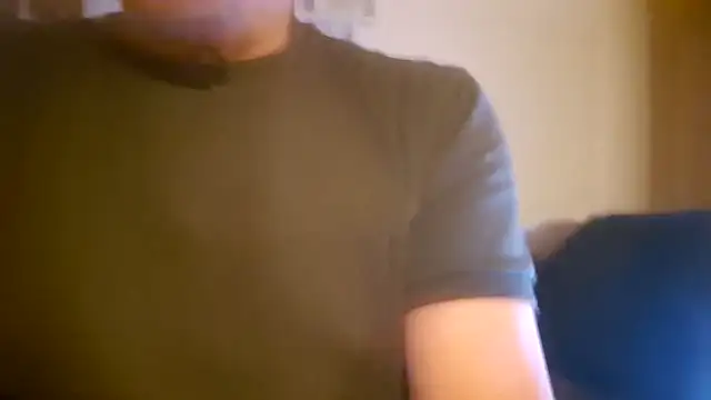 Kingclit1998 online show from May 2026 11:45:01 PM