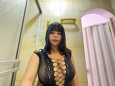 luna silk  online show from May 2026 06:49:01 PM