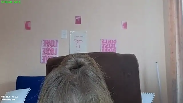 Snapshot of Melania_Cook chatting on July 2026 02:44:01 PM Melania Cook online show from July 2026 02:44:01 PM