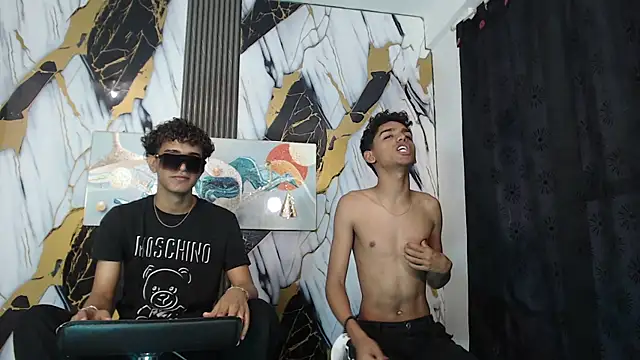 GOLDEN 2026 online show from June 2026 07:25:01 PM