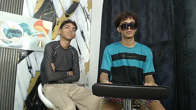 GOLDEN 2026 online show from June 2026 07:23:02 PM