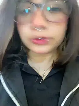 Amara Kazumi online show from May 2026 05:04:01 AM