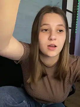 Blossom Emily online show from May 2026 04:03:01 PM