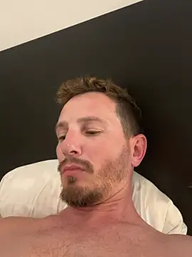 Oliverhnt online show from June 2026 10:12:02 PM