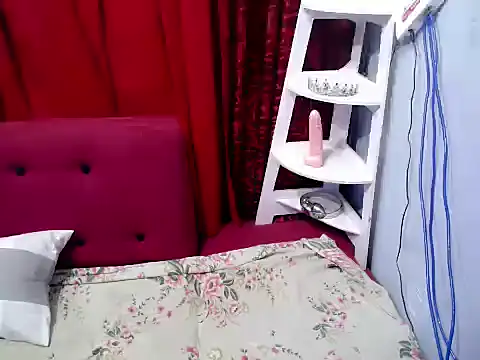 hotchickgirl online show from August 2026 01:08:01 AM