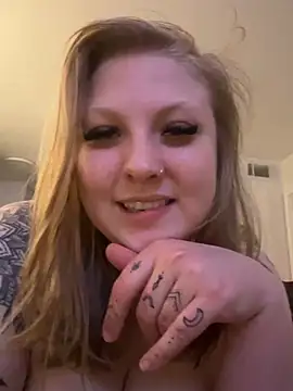 Snapshot of blonde__baby chatting on May 2026 04:07:02 AM blonde baby online show from May 2026 04:07:02 AM