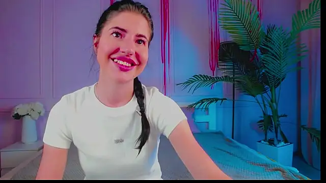 Emily xoo online show from May 2026 08:05:01 PM