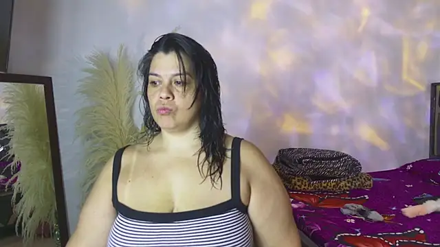 Martina Foxy01 online show from June 2026 01:03:01 PM
