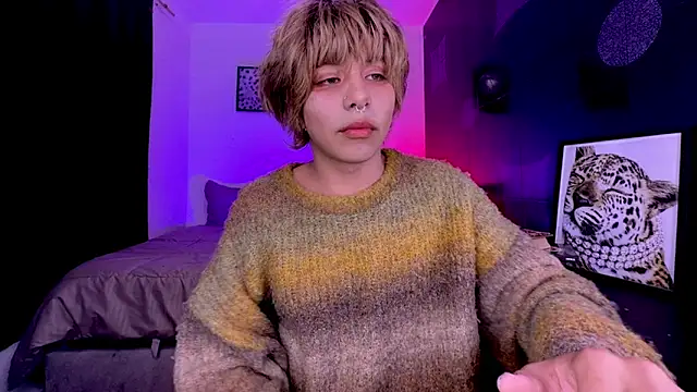 Aronn 44 online show from June 2026 04:58:02 AM