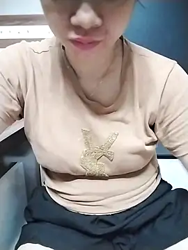 Girl lovebaby online show from May 2026 02:42:02 AM