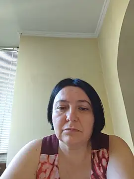 EmmaEmmy40 online show from June 2026 04:10:01 PM