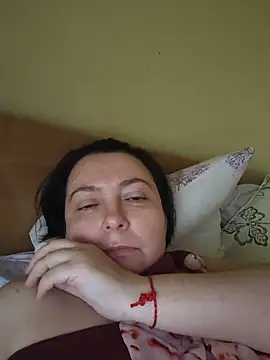 EmmaEmmy40 online show from June 2026 12:41:02 PM