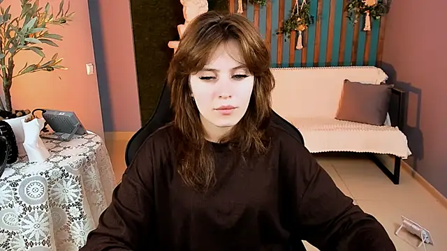 LolaDominara online show from July 2026 06:18:01 AM