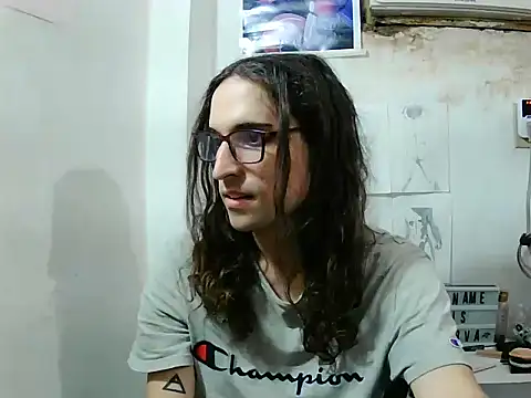 Snapshot of LaCuerva chatting on July 2026 03:40:01 PM LaCuerva online show from July 2026 03:40:01 PM