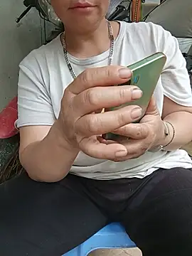 yaja-chan online show from July 2026 02:27:01 AM