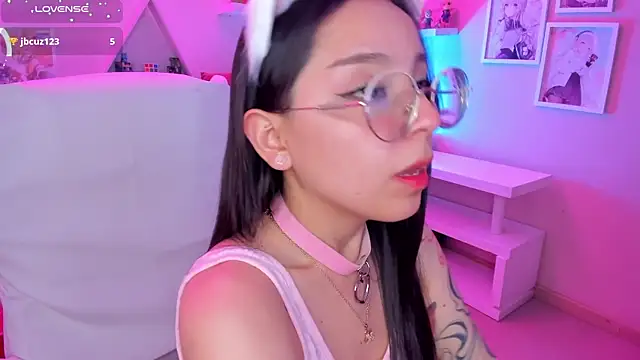 kitty patitas suavesss online show from July 2026 01:29:01 AM