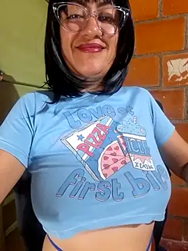 Eva rossel online show from May 2026 06:53:01 PM