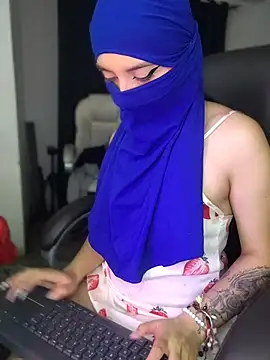 Lubnna online show from May 2026 11:10:02 PM