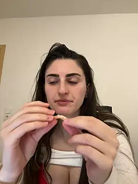 Snapshot of OliviaBaby- chatting on July 2026 07:31:02 PM OliviaBaby- online show from July 2026 07:31:02 PM
