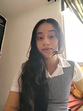 Snapshot of L0lita_Emi12 chatting on July 2026 07:20:01 PM L0lita Emi12 online show from July 2026 07:20:01 PM