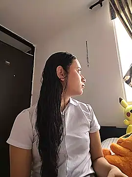 Snapshot of L0lita_Emi12 chatting on July 2026 06:37:01 PM L0lita Emi12 online show from July 2026 06:37:01 PM