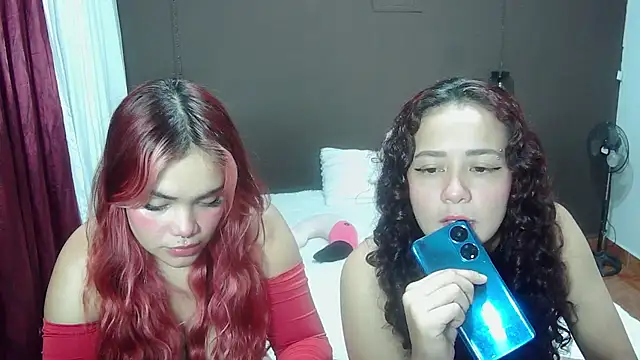 latinahotdivas1 online show from July 2026 12:02:01 AM