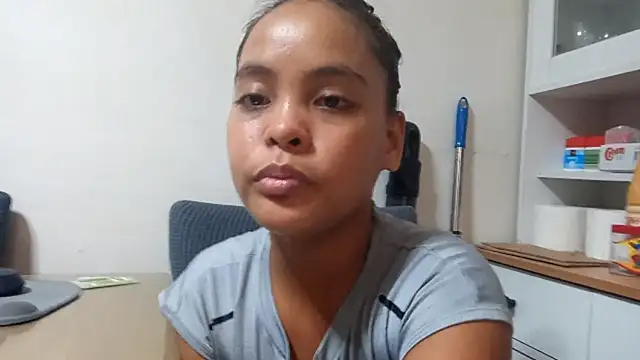 Bunny Kisss online show from May 2026 08:33:02 AM