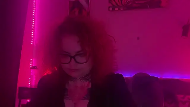 altpersonaa online show from May 2026 05:10:01 PM