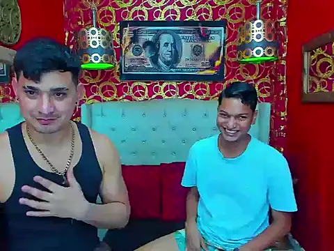 COUPLEFRIENDBAREBACK online show from May 2026 07:55:01 PM