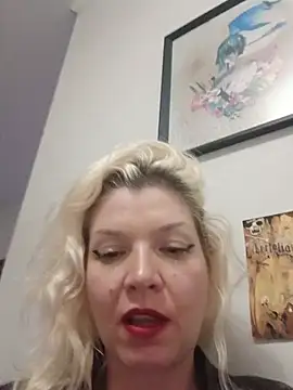 Snapshot of GoldenLatinax chatting on July 2026 02:26:02 AM GoldenLatinax online show from July 2026 02:26:02 AM