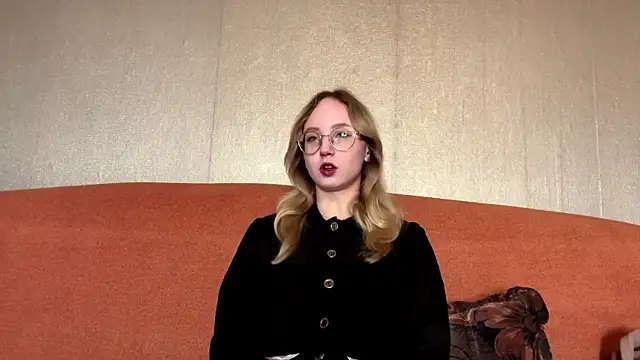 MableBelnap online show from June 2026 01:46:02 PM
