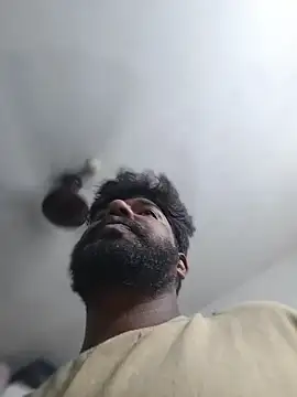 smallIdick 69 online show from May 2026 07:10:02 PM