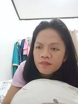 Queen day online show from May 2026 11:38:01 AM