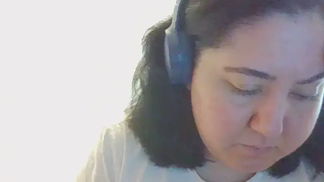 Snapshot of IsabellaJacobs chatting on June 2026 09:15:01 AM IsabellaJacobs online show from June 2026 09:15:01 AM